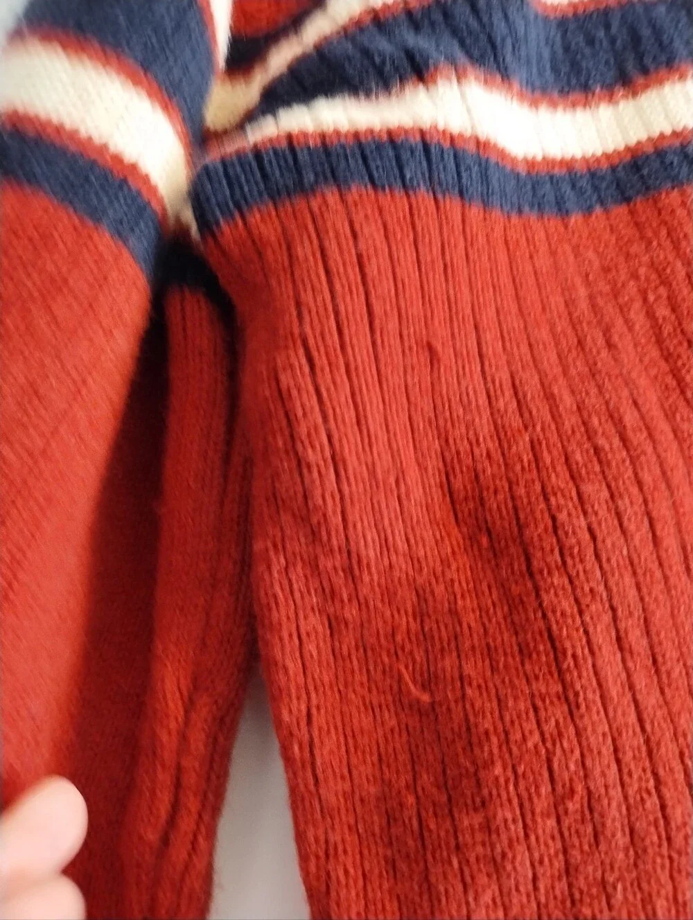 Vintage American Eagle Men's Red Striped Crewneck Sweater Size Medium